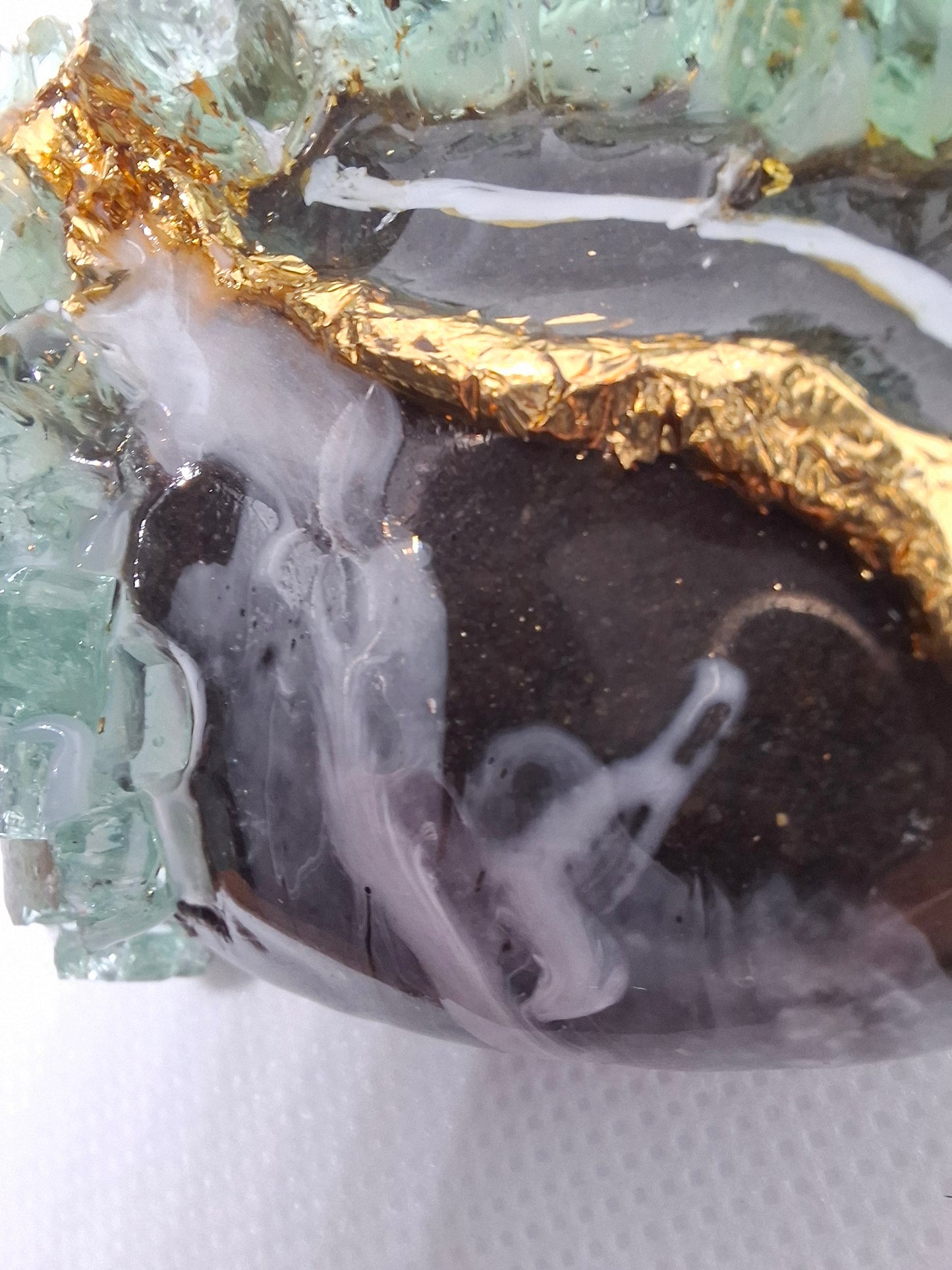 Resin Crystal Rocks; small, gold & white collection